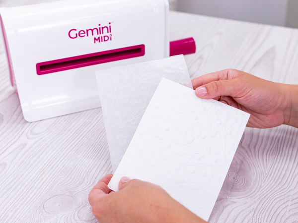 Crafter's Companion 3D Embossing Folder 5.5