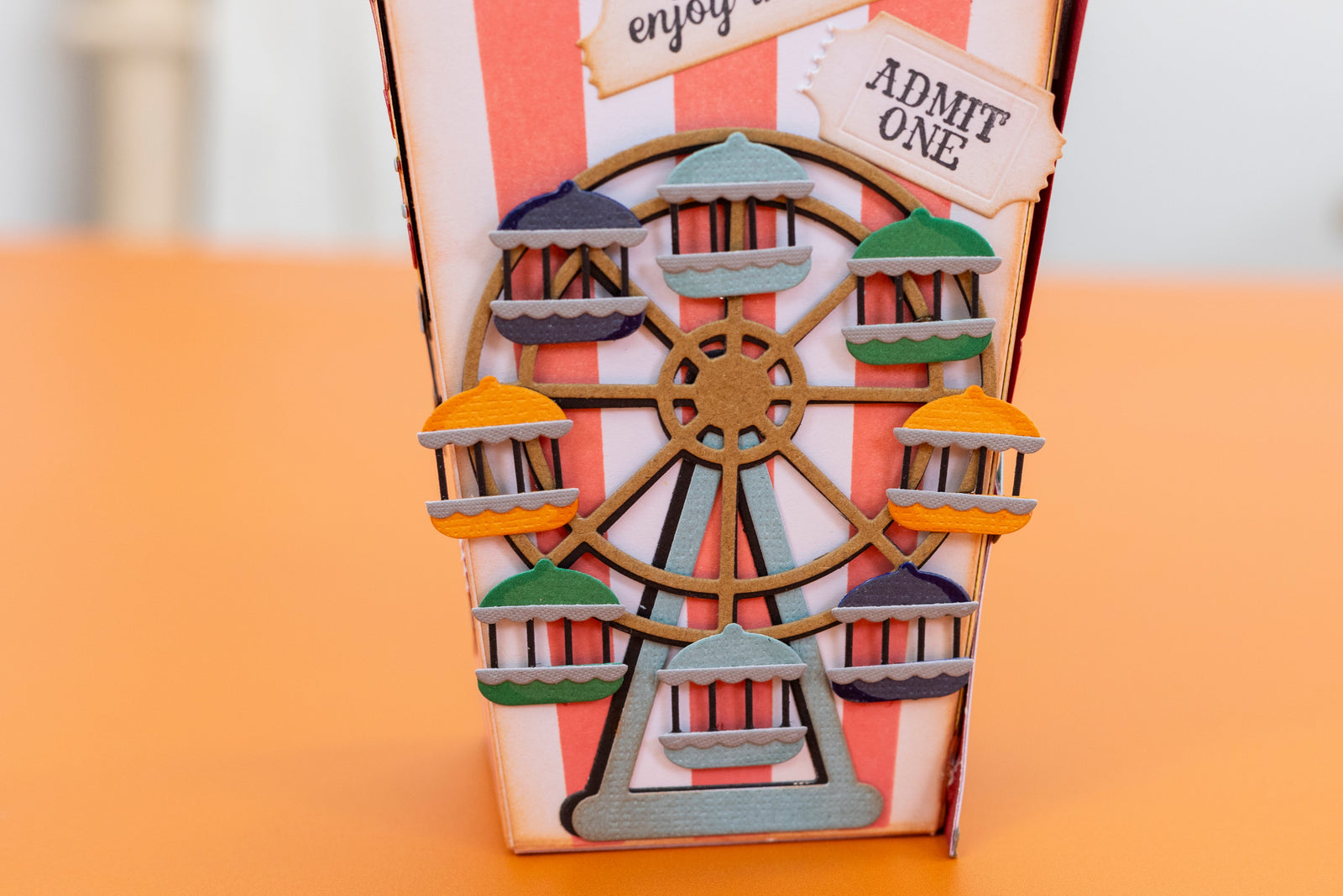 Vintage Carnival Metal Die Set - Ferris Wheel