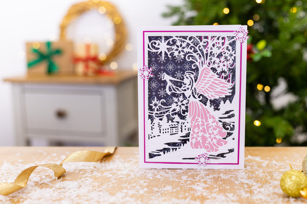 Stun this season with the Christmas Big Scene Create a Card Collection