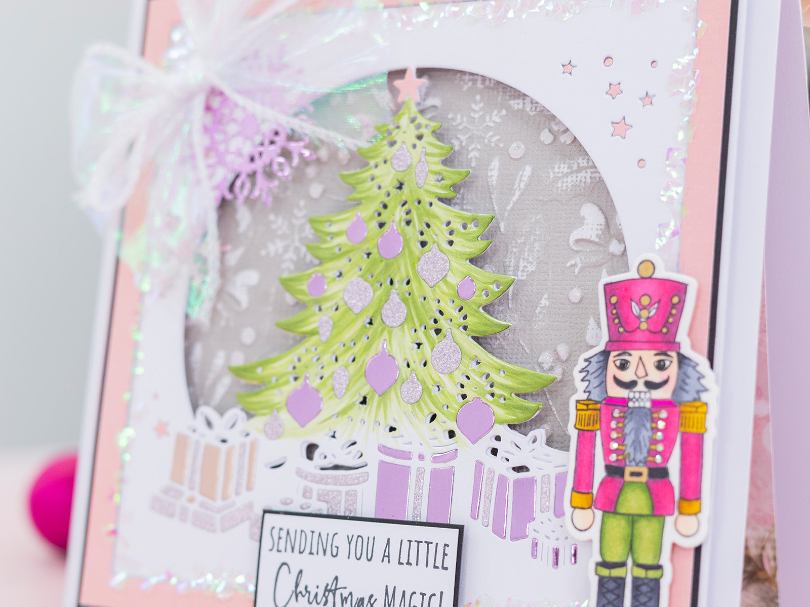 Sara Signature A Christmas Dream Metal Dies Create a Card - Sparkling Christmas