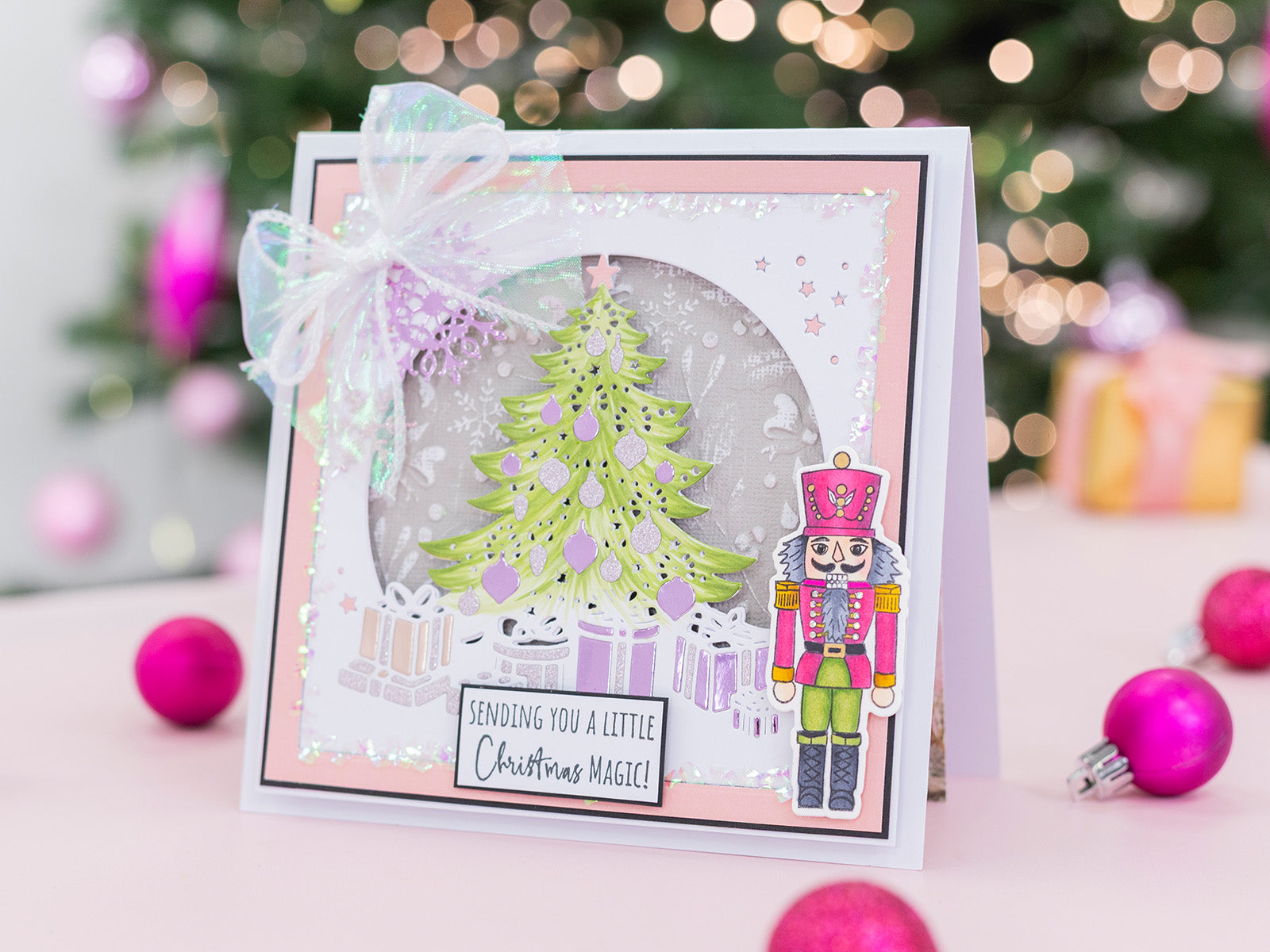 Sara Signature A Christmas Dream Metal Dies Create a Card - Sparkling Christmas