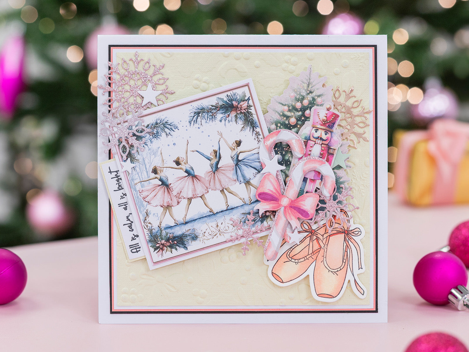 Sara Signature A Christmas Dream Stamp and Die - Elegant Slippers