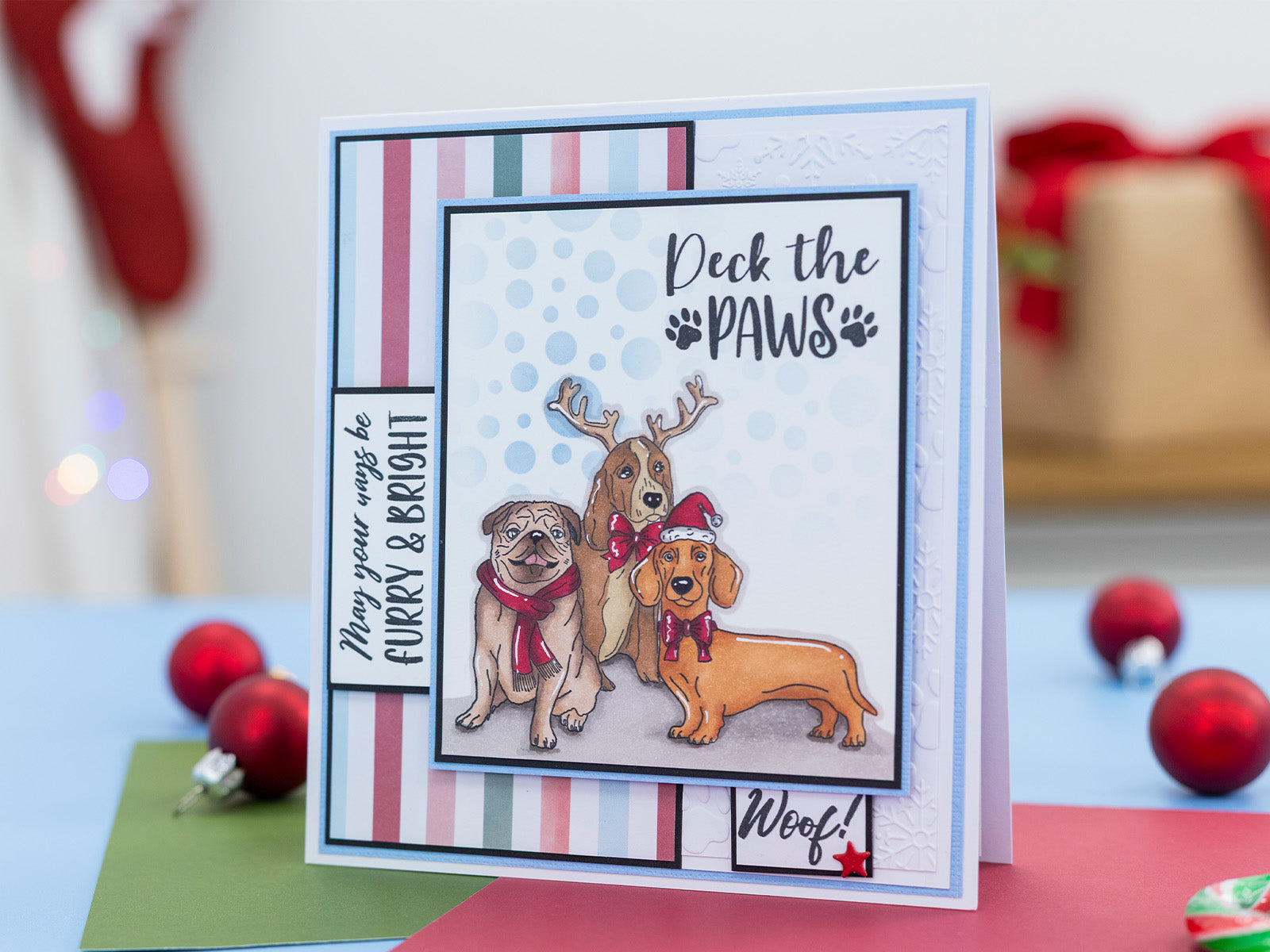 Crafter's Companion Santa Paws Stamp and Die - Beagle