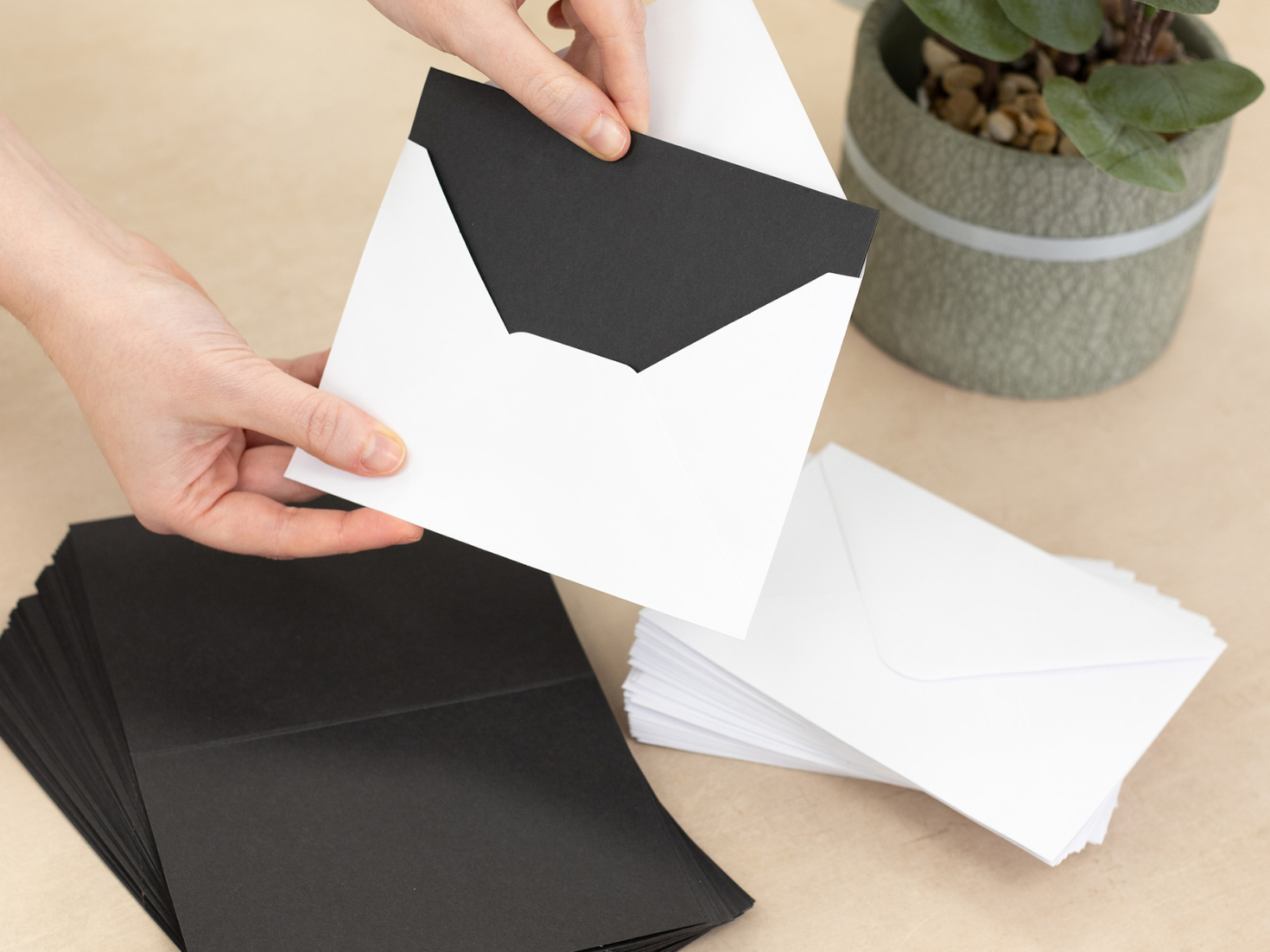Crafter's Companion - A6 Black Card & White Envelopes 100pc Envelopes 100pc
