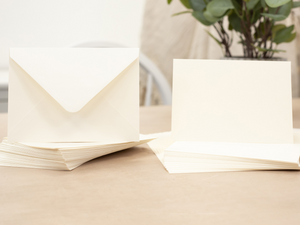 Crafter's Companion 5 "x 7" Ivory Card & Envelopes - 100 Pack