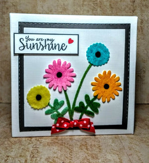 Sara Signature Sew Retro Metal Die - Build-A-Bloom