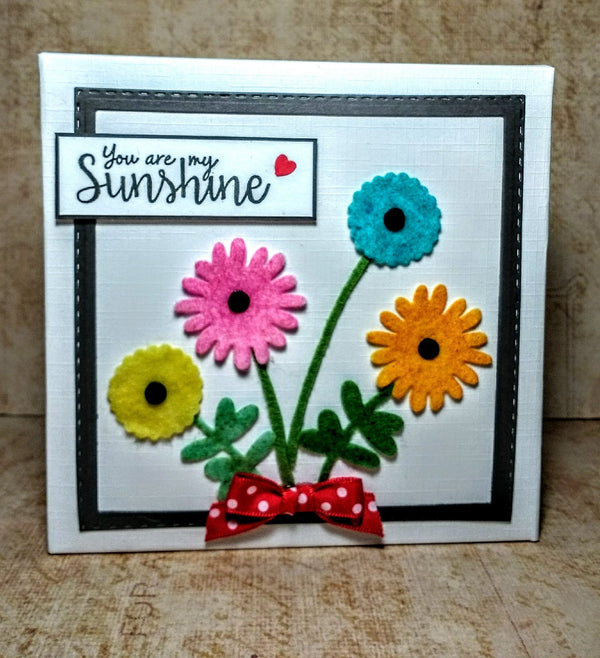 Sara Signature Sew Retro Metal Die - Build-A-Bloom